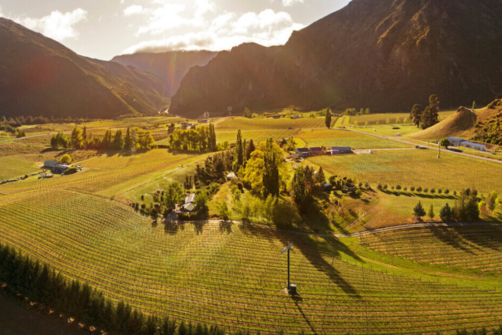 Starling Quarters Private Hotel Queenstown - Signature experiences - Bespoke tours