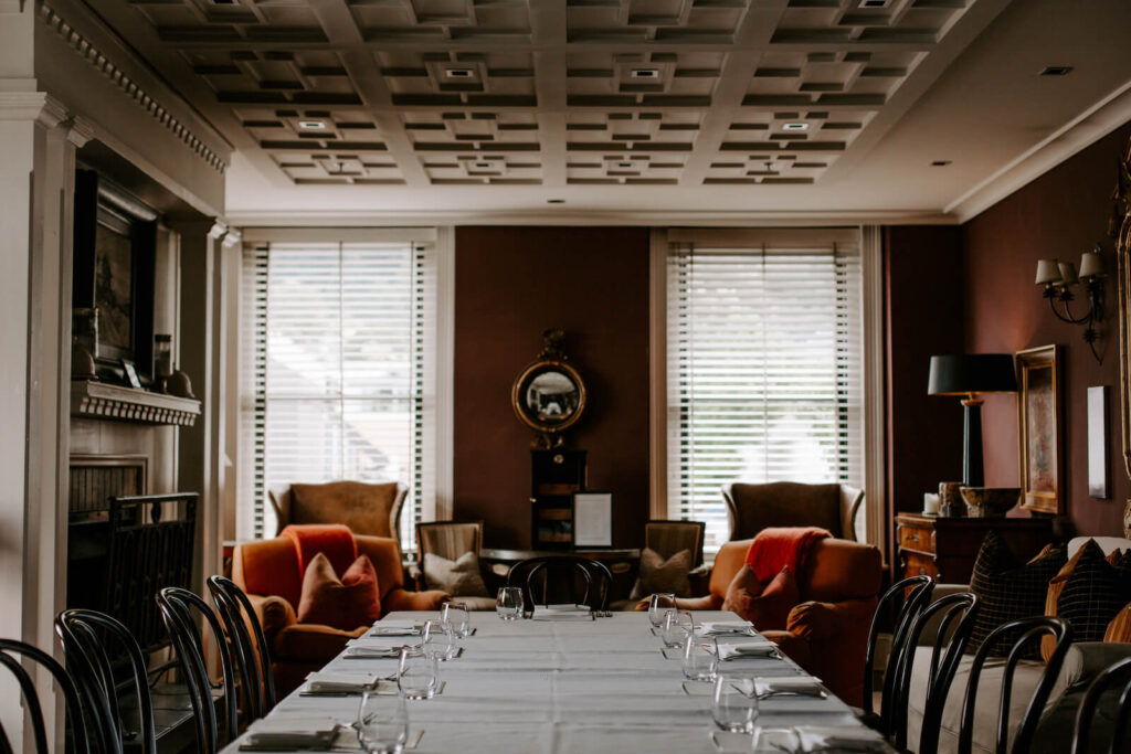 Starling Quarters Private Hotel Queenstown - Occasions - Private dining - The Parlour